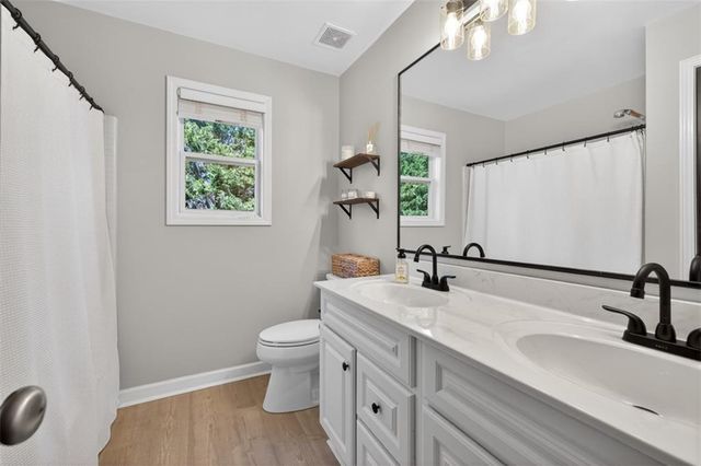 247 Dawson Manor Drive, Dawsonville, GA 30534