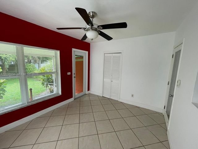 1610 NE 110th Ter 0, Miami, FL 33161