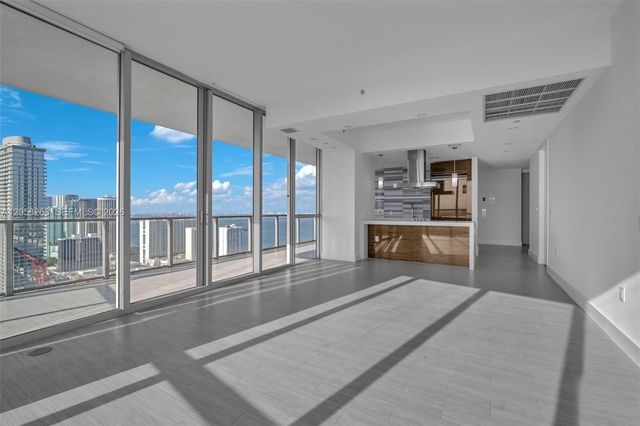 1100 Biscayne Boulevard 4308, Miami, FL 33132