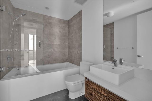 1100 Biscayne Boulevard 4308, Miami, FL 33132