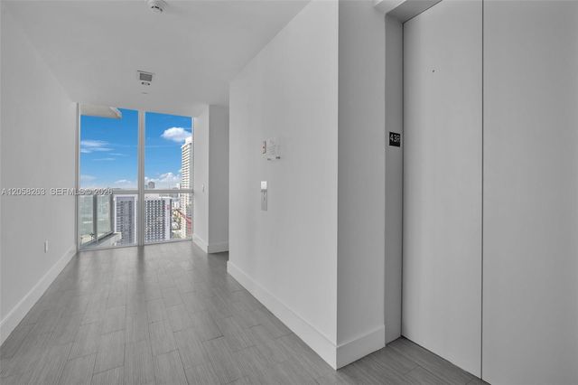 1100 Biscayne Boulevard 4308, Miami, FL 33132
