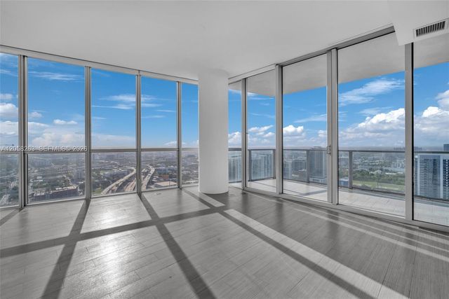 1100 Biscayne Boulevard 4308, Miami, FL 33132