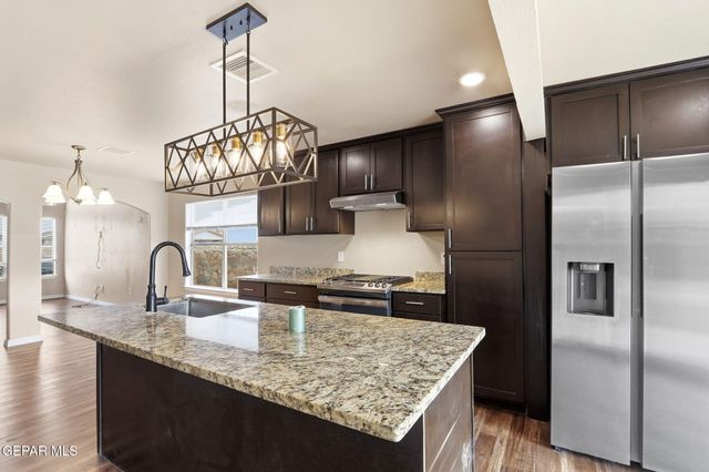 3245 Bell Point Drive, El Paso, TX 79938