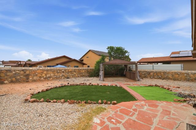 3245 Bell Point Drive, El Paso, TX 79938