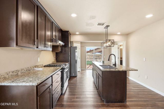 3245 Bell Point Drive, El Paso, TX 79938