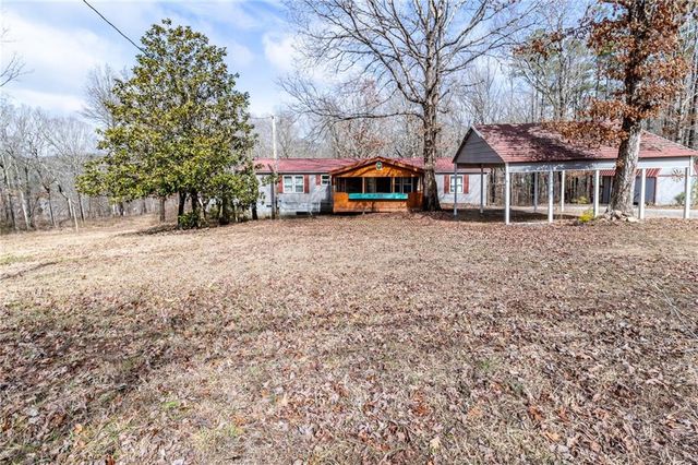764 Goolsby Road, Carrollton, GA 30117