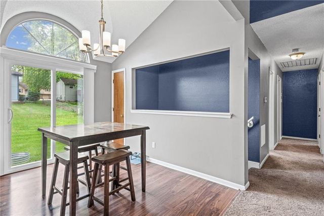 600 SE Steeple Court, Blue Springs, MO 64014