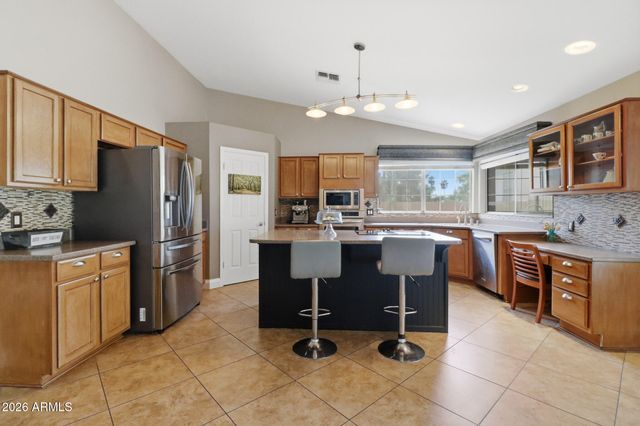 19616 N 68TH Avenue, Glendale, AZ 85308