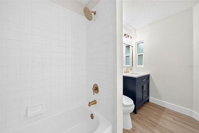 294 LAKE DOE BOULEVARD, Apopka, FL 32703