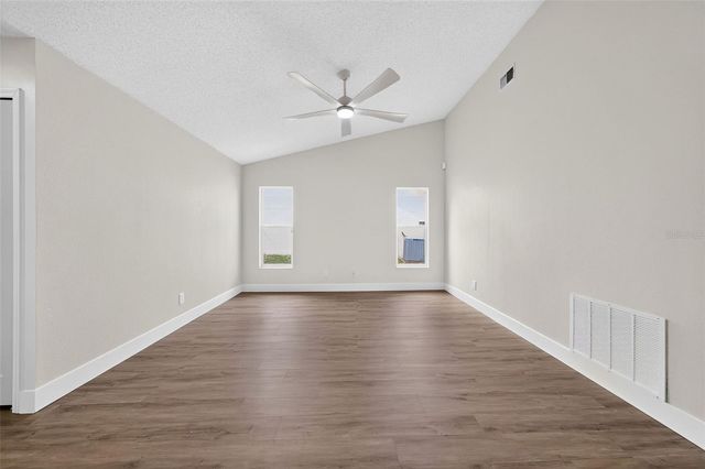 294 LAKE DOE BOULEVARD, Apopka, FL 32703
