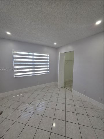 6119 NW 171st Street 6116, Hialeah, FL 33015