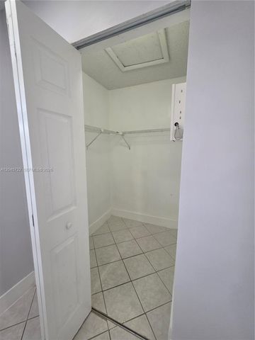 6119 NW 171st Street 6116, Hialeah, FL 33015