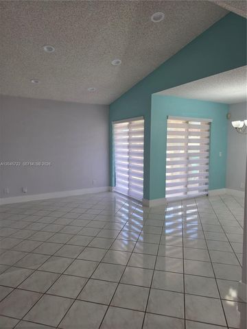 6119 NW 171st Street 6116, Hialeah, FL 33015