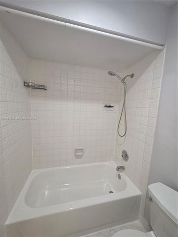 6119 NW 171st Street 6116, Hialeah, FL 33015