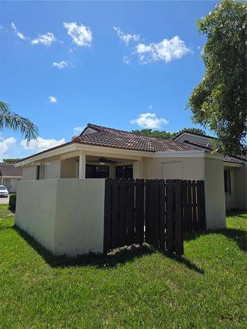 6119 NW 171st Street 6116, Hialeah, FL 33015