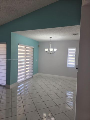 6119 NW 171st Street 6116, Hialeah, FL 33015