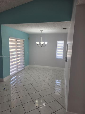 6119 NW 171st Street 6116, Hialeah, FL 33015