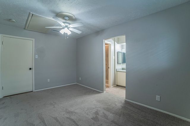 5 E Townhouse Lane, Grand Prairie, TX 75052