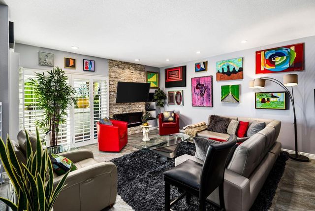 412 Rio Vista Drive, Palm Springs, CA 92262