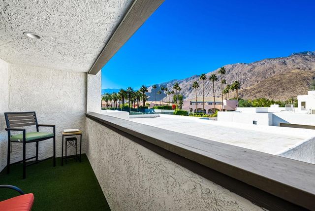 412 Rio Vista Drive, Palm Springs, CA 92262