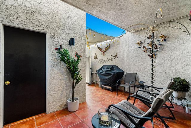 412 Rio Vista Drive, Palm Springs, CA 92262