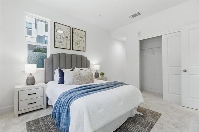 125 Maidenhair Terrace, Sunnyvale, CA 94086