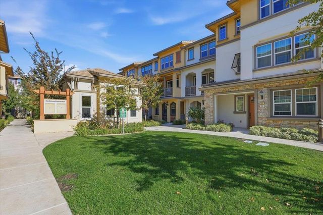 125 Maidenhair Terrace, Sunnyvale, CA 94086