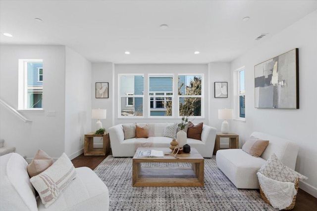 125 Maidenhair Terrace, Sunnyvale, CA 94086