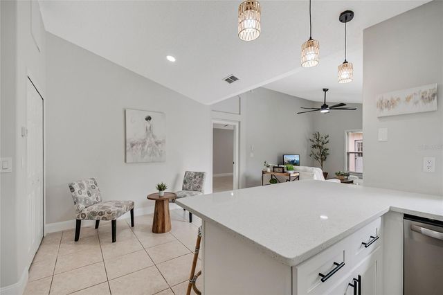 4040 EAGLE FEATHER DRIVE, Orlando, FL 32829