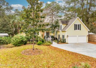 26 White Dogwood Road, Beaufort, SC 29907