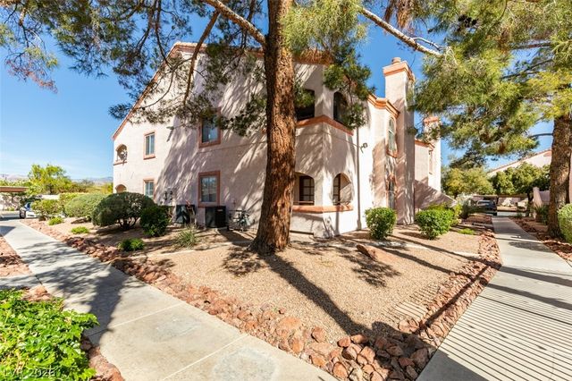 7570 West Flamingo Road 252, Las Vegas, NV 89147