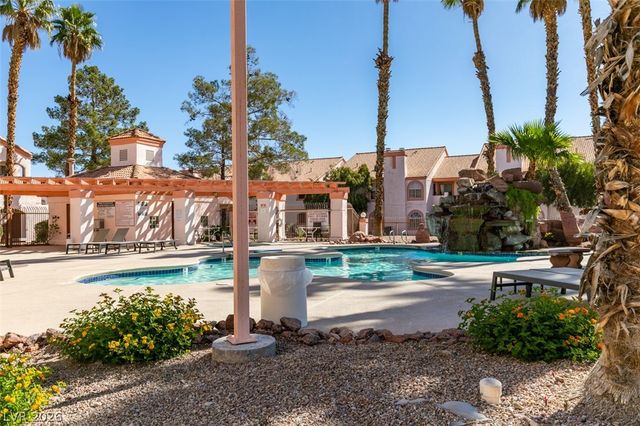 7570 West Flamingo Road 252, Las Vegas, NV 89147