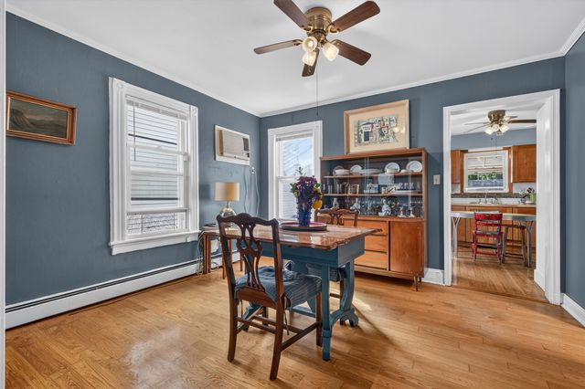 22 WEST 7TH ST, Bayonne, NJ 07002