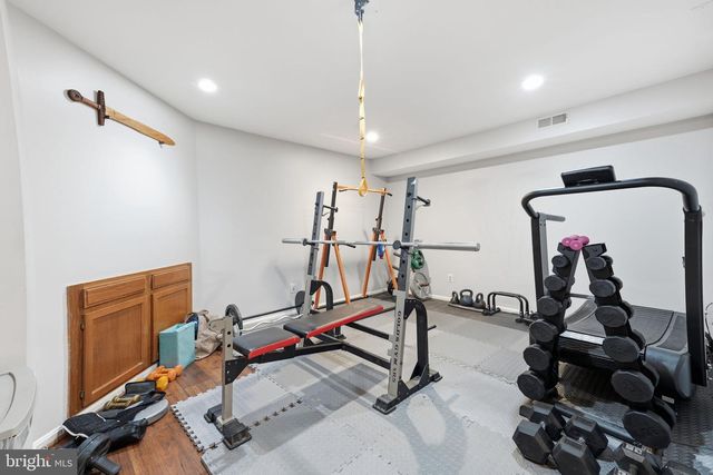 47656 PENNRUN WAY, Sterling, VA 20165