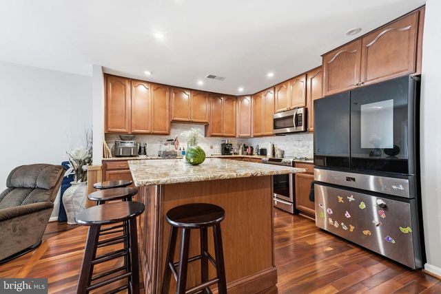 47656 PENNRUN WAY, Sterling, VA 20165