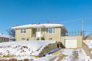 3926 Vernon Avenue, Omaha, NE 68111