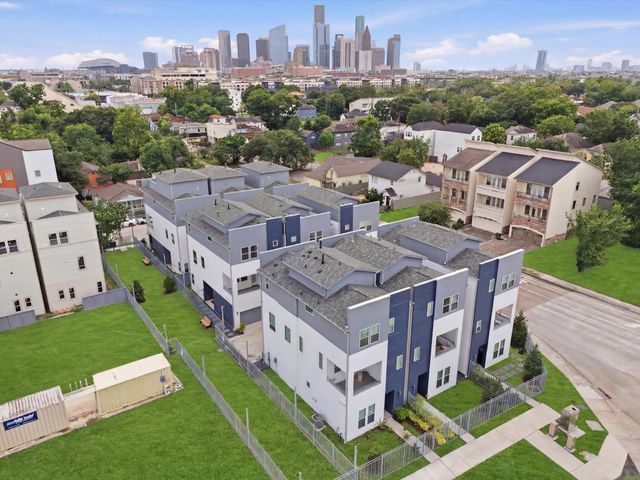 1806 Elysian Street, Houston, TX 77026