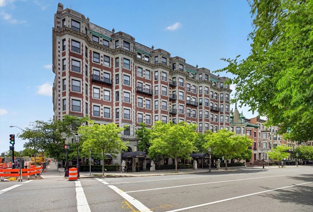 464 Commonwealth Ave 51, Boston, MA 02215