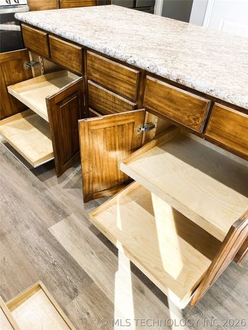 319 Tribute Trail, Chouteau, OK 74337