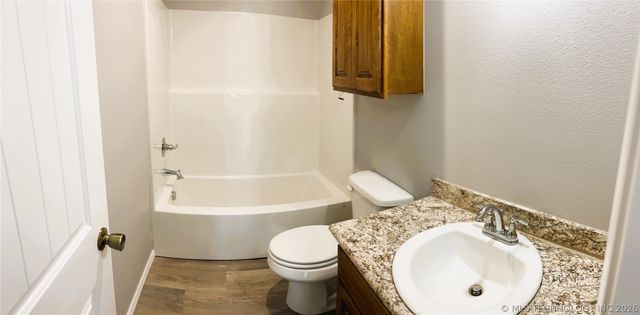 319 Tribute Trail, Chouteau, OK 74337