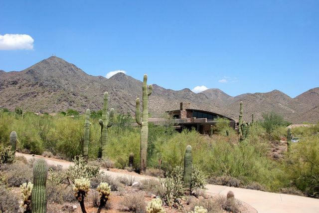 10354 E Raintree Drive, Scottsdale, AZ 85255