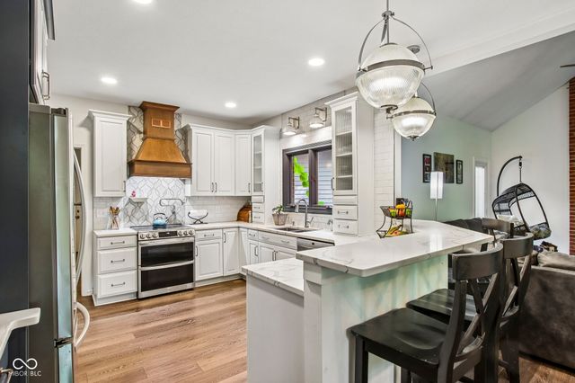 8819 Shetland Lane, Indianapolis, IN 46278