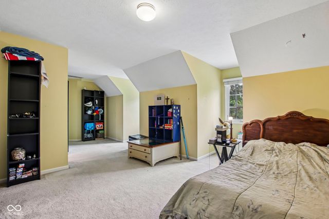 8819 Shetland Lane, Indianapolis, IN 46278