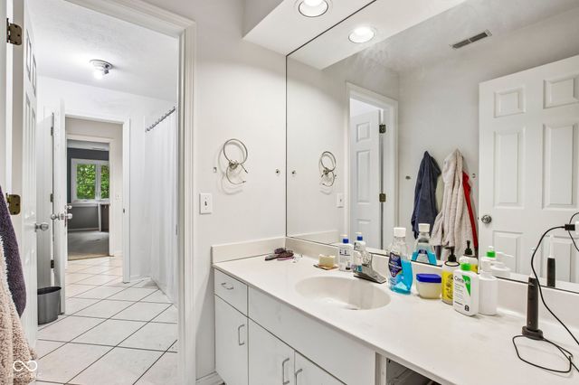 8819 Shetland Lane, Indianapolis, IN 46278