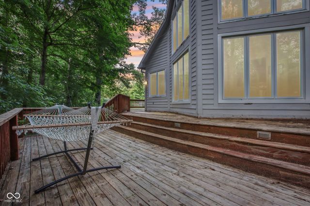 8819 Shetland Lane, Indianapolis, IN 46278