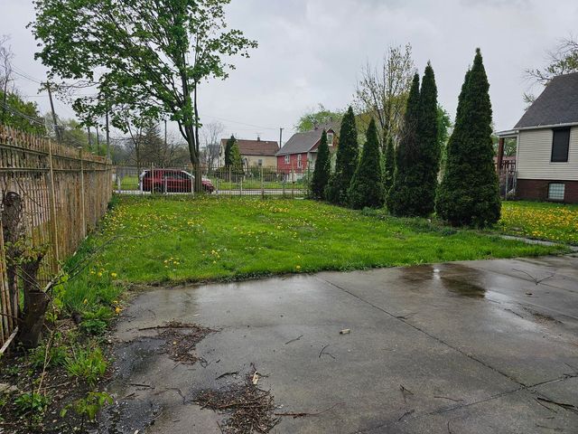 11920 S Calumet Avenue, Chicago, IL 60628