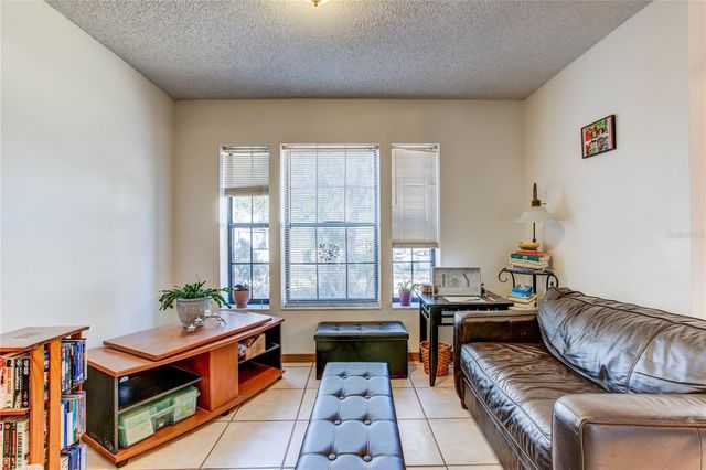 1761 BENT WAY COURT, Orlando, FL 32818