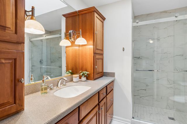 1204 Hobson Oaks Court 1204, Naperville, IL 60540