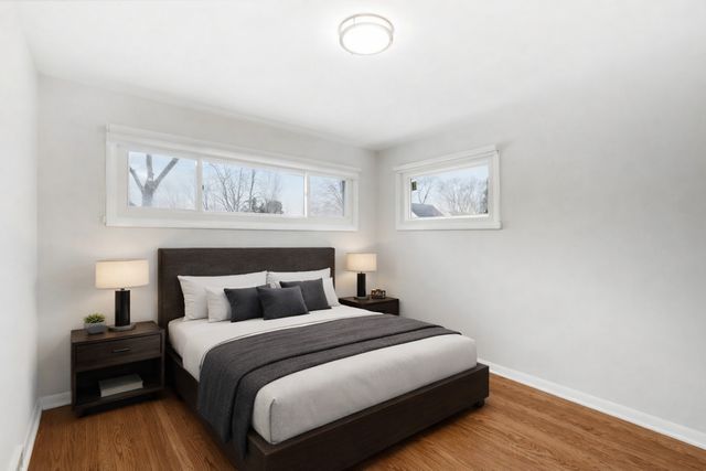 6803 N KEELER Avenue, Lincolnwood, IL 60712