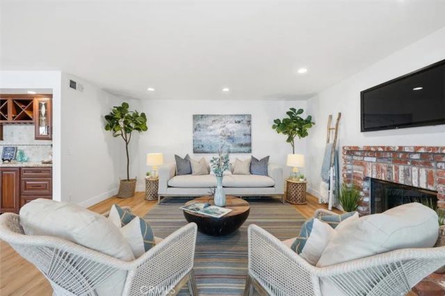 2315 Nelson Ave, Redondo Beach, CA 90278